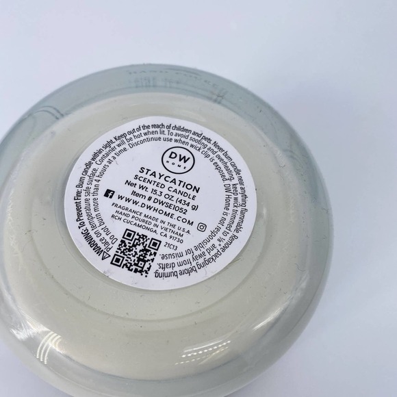 DW Home Staycation Hand Poured Richly Scented Candle 15.3 oz Double Wick - Picture 4 of 5